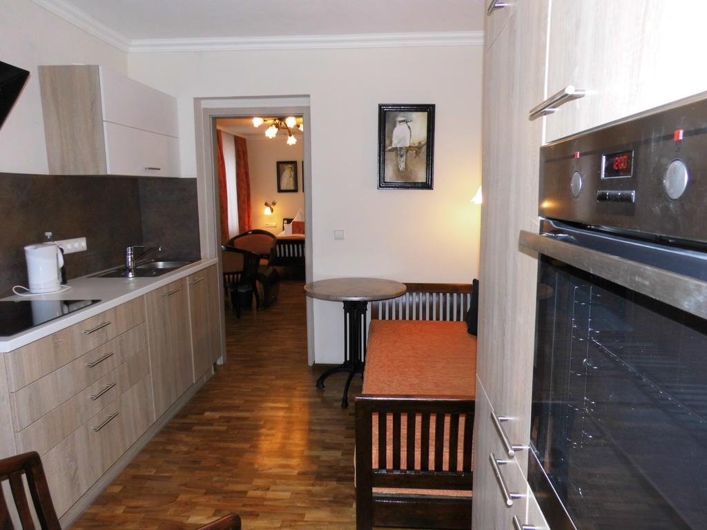 Aparthotel Guzulka & Restaurant Берлин Экстерьер фото
