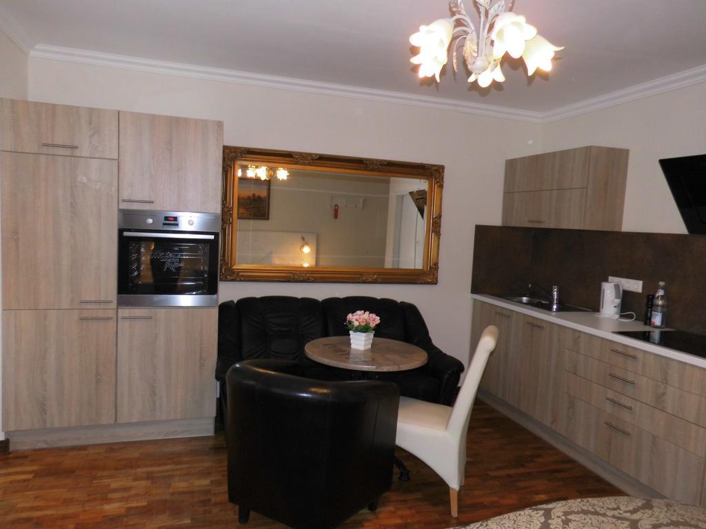 Aparthotel Guzulka & Restaurant Берлин Экстерьер фото