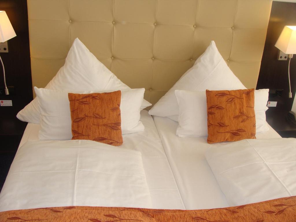 Aparthotel Guzulka & Restaurant Берлин Экстерьер фото